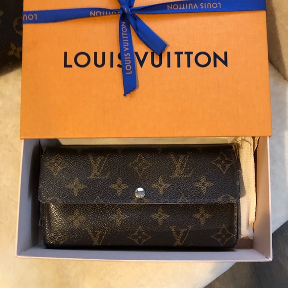 Louis Vuitton Handbags - authentic Louis Vuitton Speedy Bag & Wallet